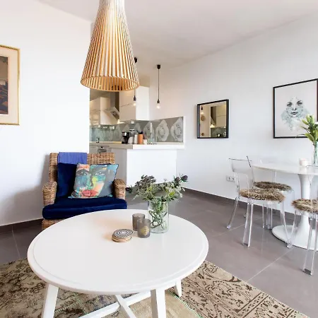Limoneros By Interhome * 内尔哈